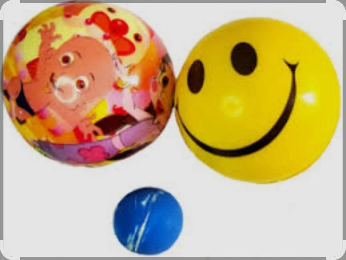 Smiley Sponge Ball