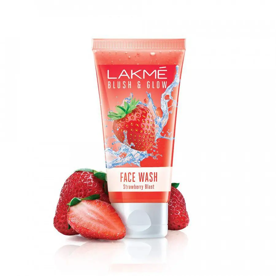 Lakme Blush & Glow Strawberry Hydrating Face Wash With Vitamin C Serum