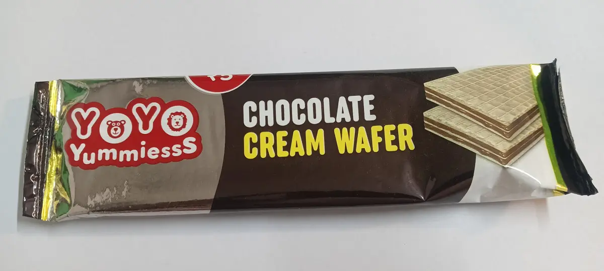 Yoyo Yummiess Chocolate Cream Wafer